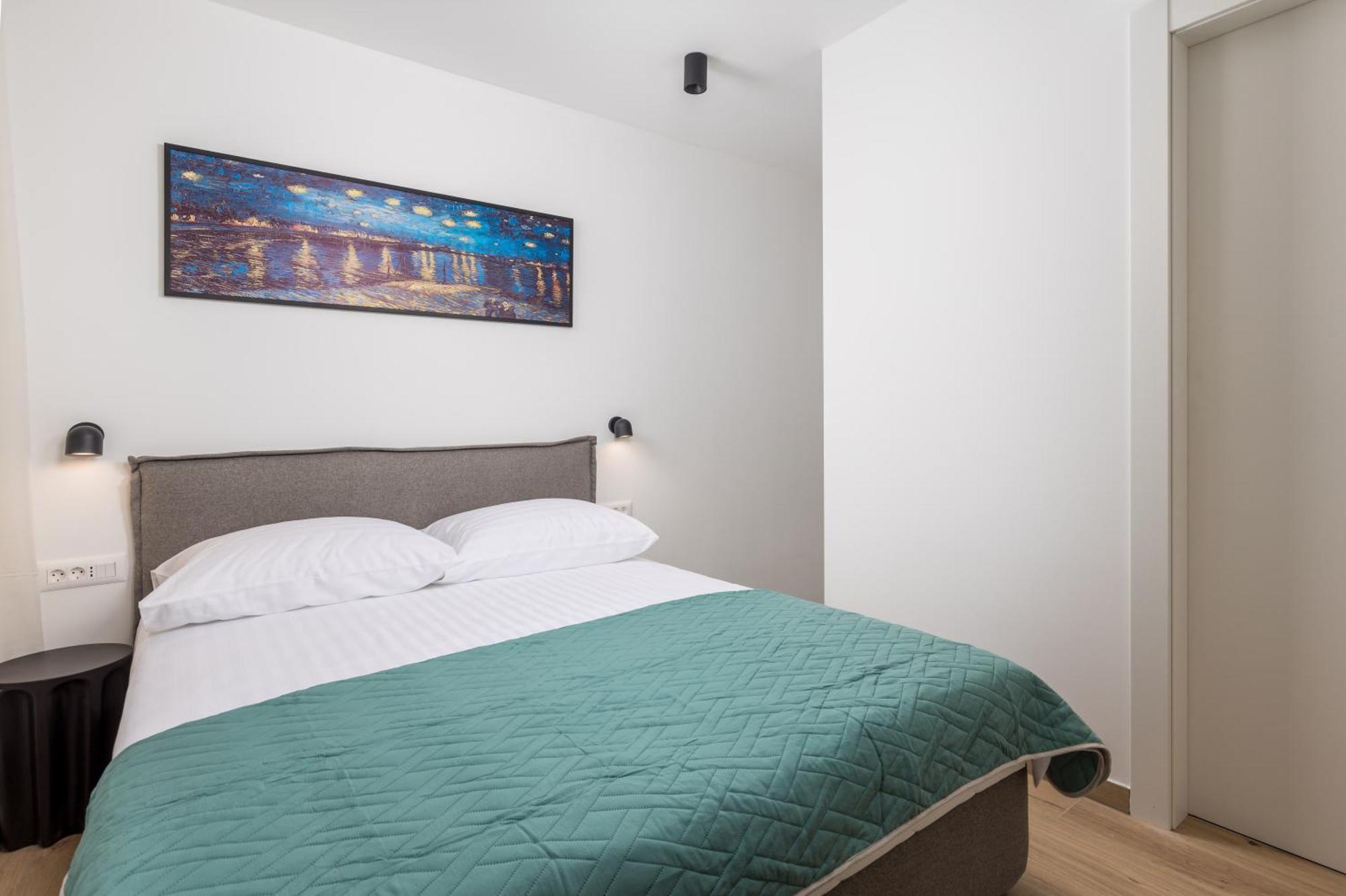 Apartmani Vila Mara M 1 Heated Pool 奥米沙利 外观 照片